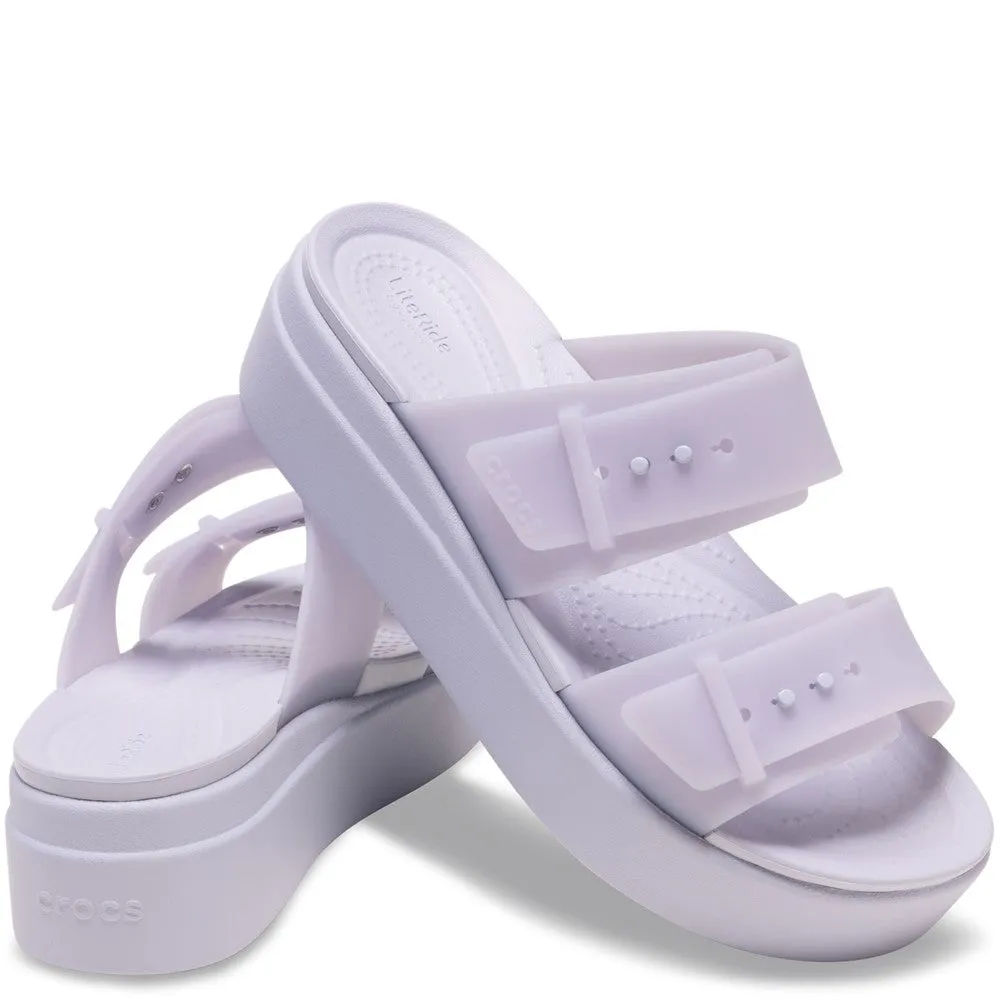 Travel Comfort Shoes Versatile Comfort Crocs Brooklyn Buckle Low Wedge