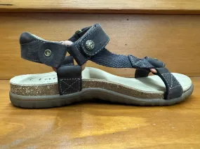 Sporty Beach Shoes flat sandals Taos Mixer Espresso Nubuck