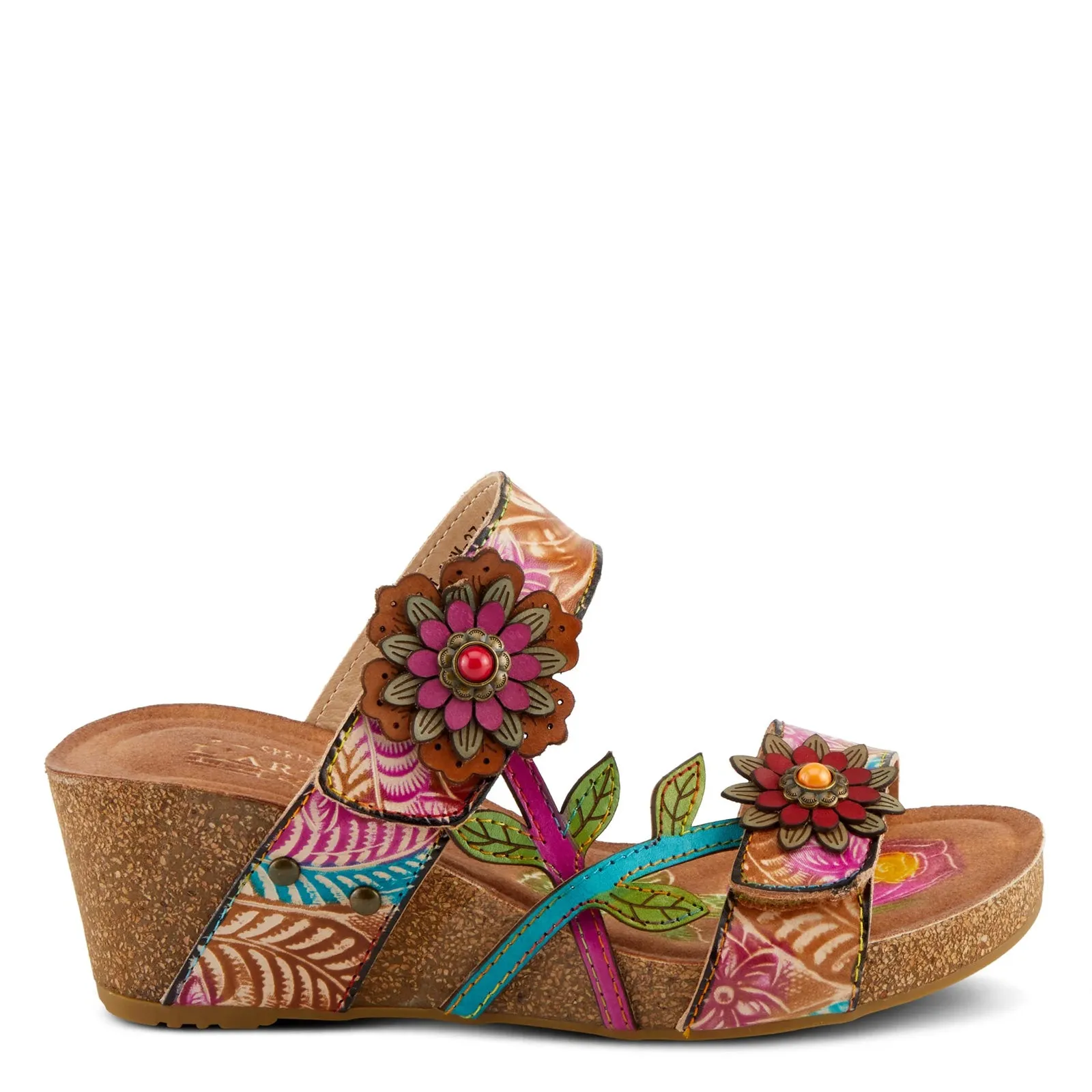 Laidback Look Everywhere Fit Women's L'Artiste By Spring Step, Moai Sandal