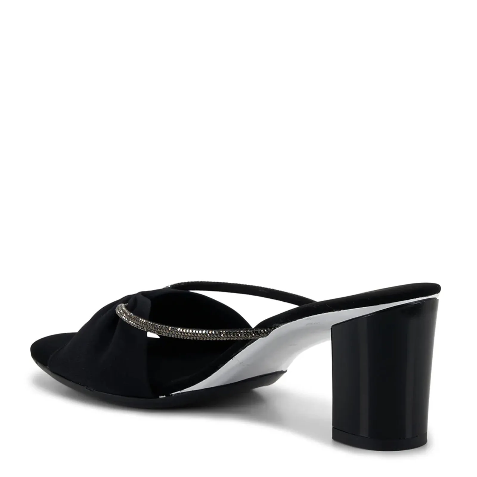 Light Build Step Stable Women's Onex, Astoria Sandal