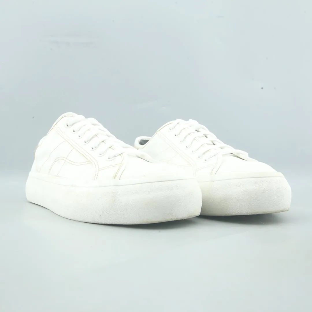 ZARA. . Leather Sneakers
