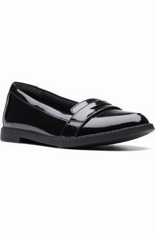Easy Walk View Deck Clarks Scala Loafer Youth black patent