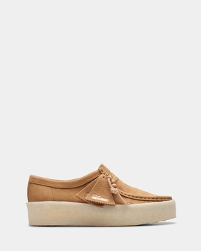 Comfortable Straps Trail Ease Wallabee Cup. (W) Mid Tan Nubuck