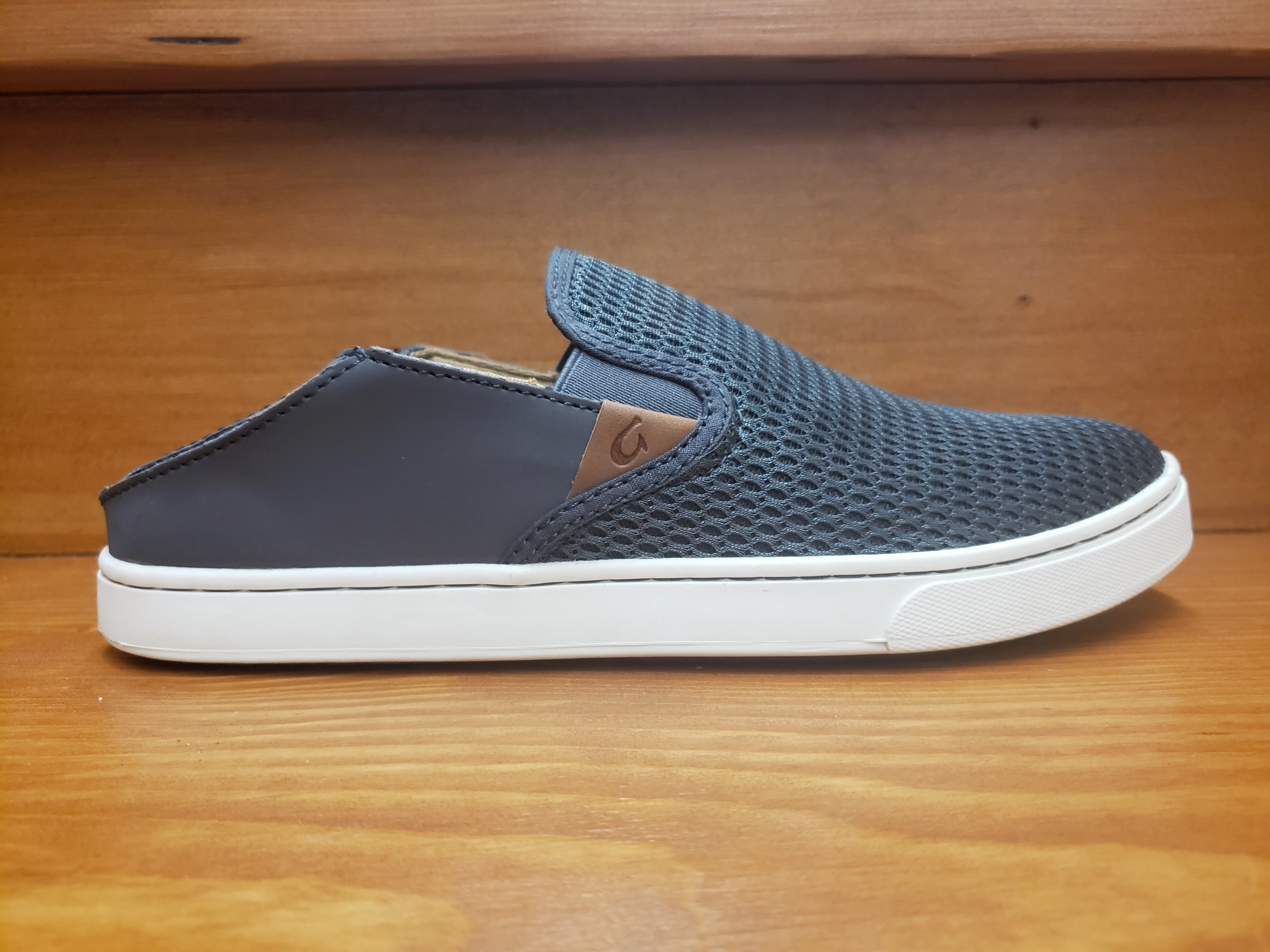 Minimalist Olukai Pehuea Mesh Pavement    20271-PVPV