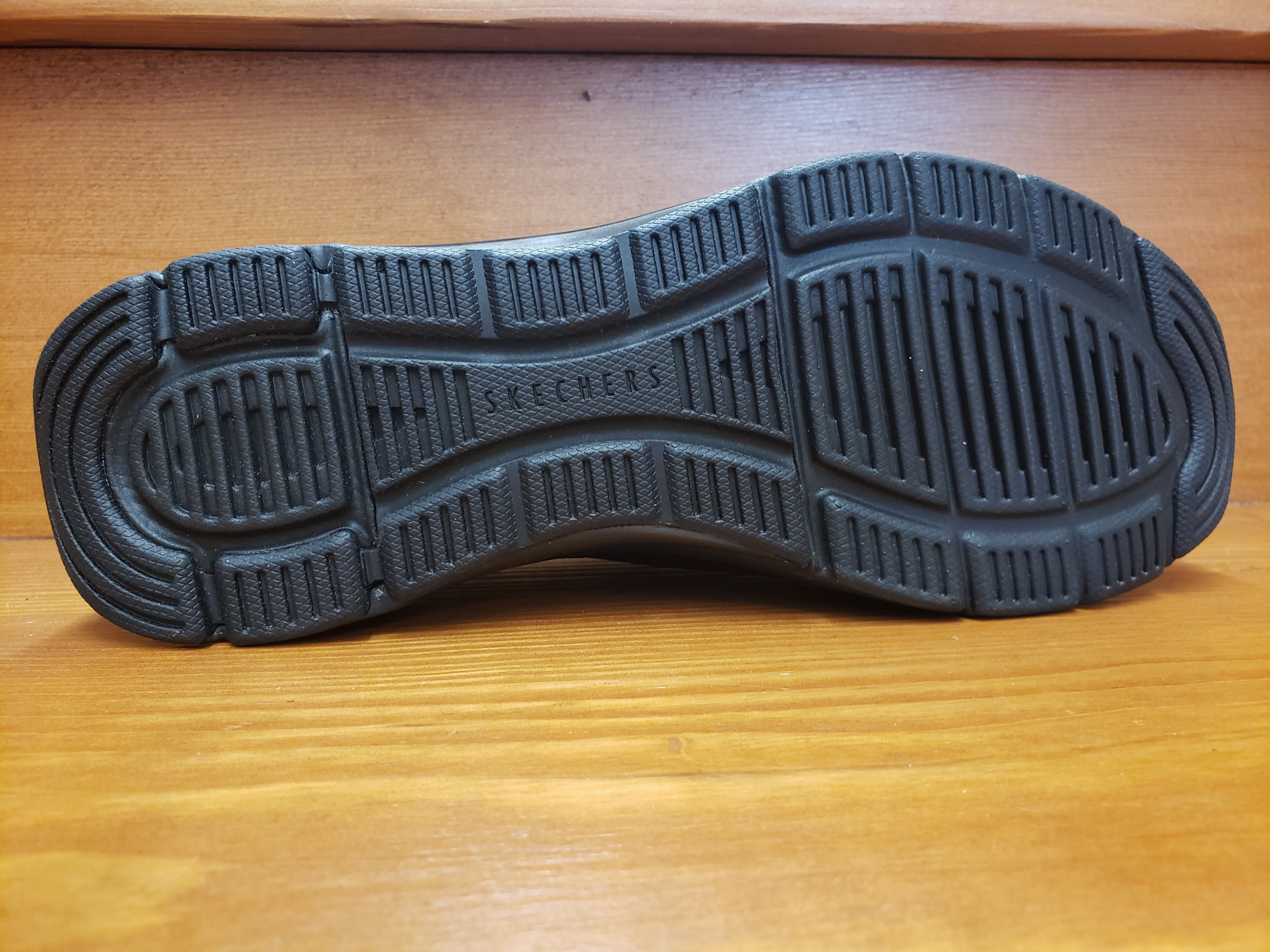 Skechers Air arch Fit Top Pick black/black 104251 BBK College - running