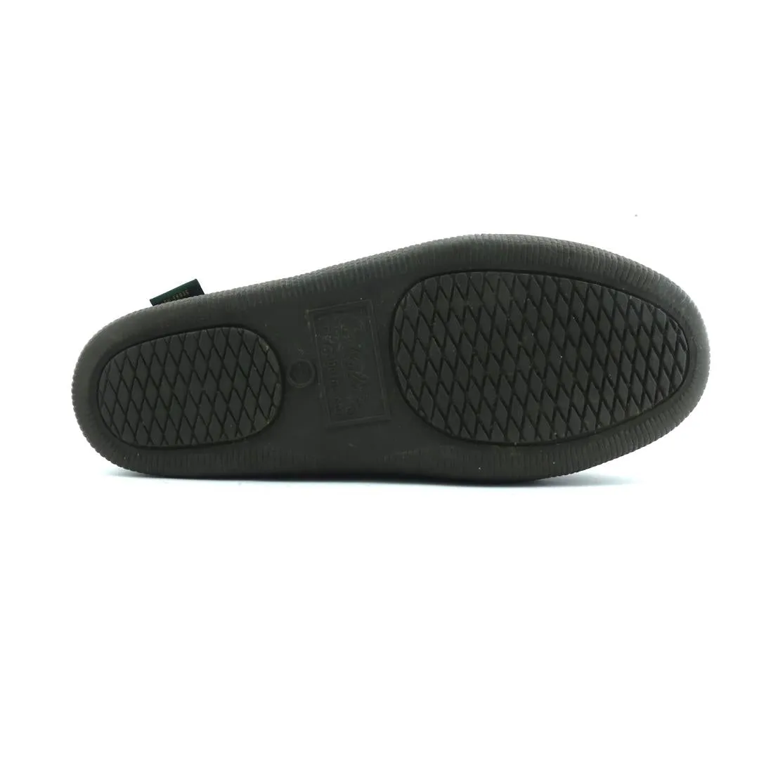 CABELA'S . Nashoba Casual Work Shoe