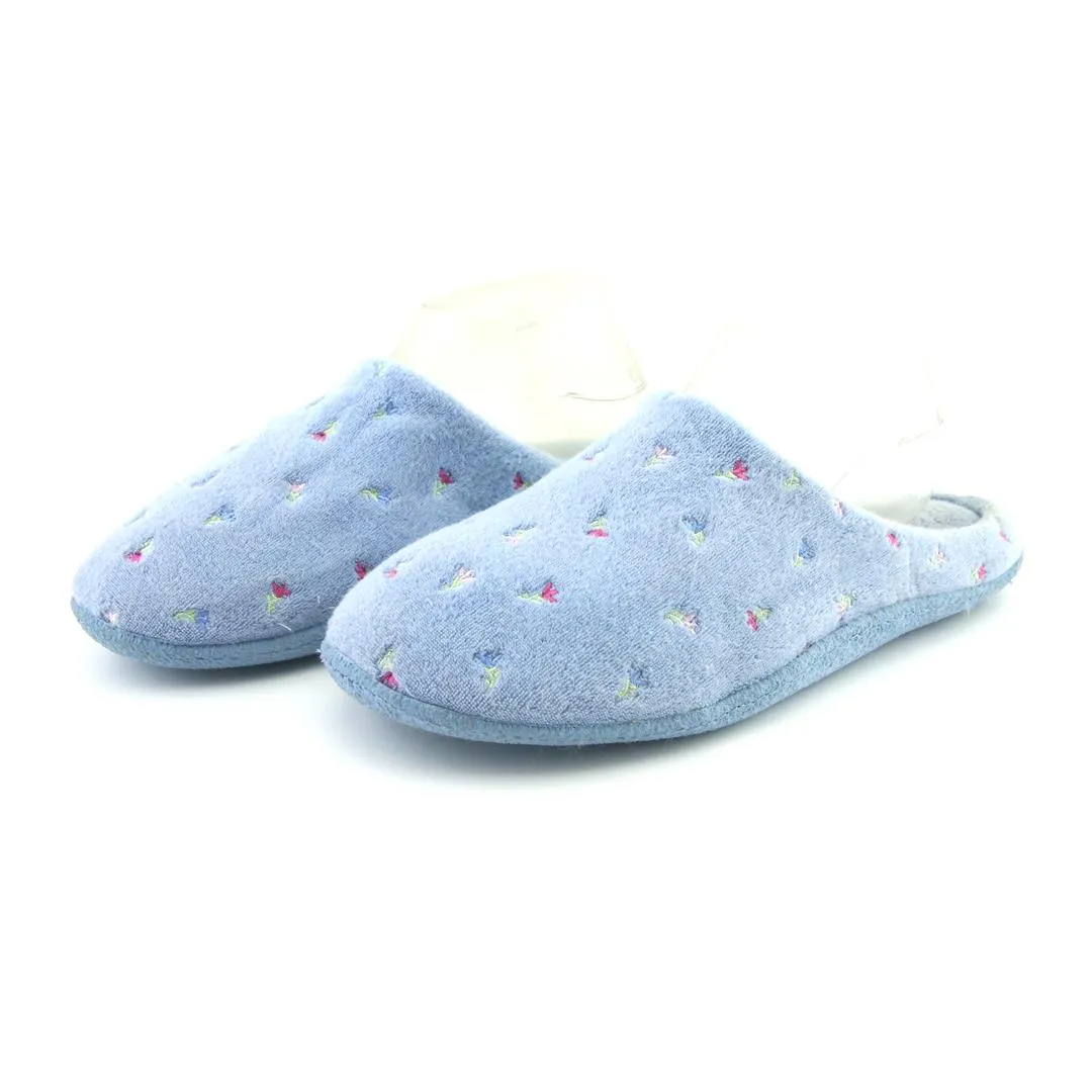 AMERICAN BRAND . Maurices Slippers