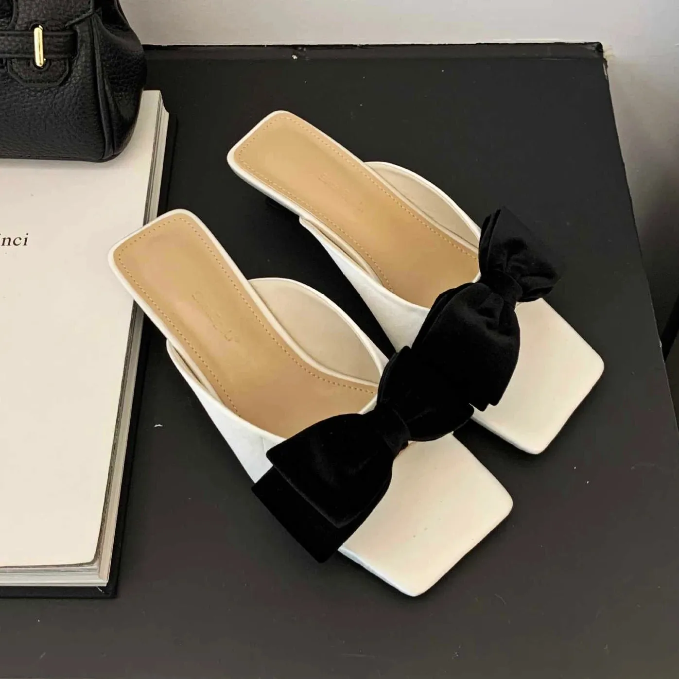 Amozae-Bow Tie Square Head Slippers Women High Heel Fashion Designer Sandals Female Summer Flip Flops Low Heel Mueller Slippers Women Wide Toe Slippers