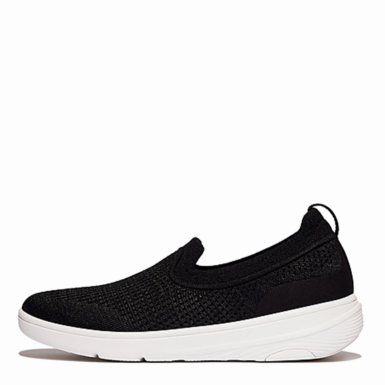 odor - control technology Travelers Women's FitFlop, SUPER-Q Knit Slip-On Sneaker