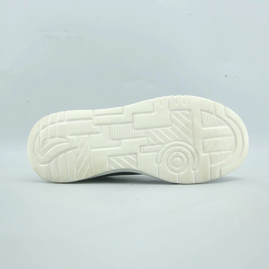 ANTA TRENDY SKATE Leather Low Top Sneakers