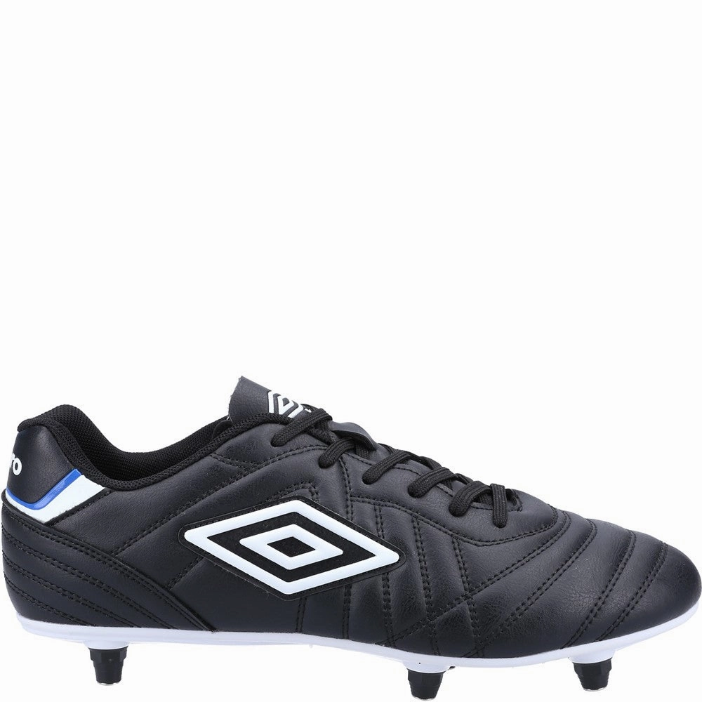 running in countryside shoes gradient Umbro Speciali Liga Soft Ground Football Boot