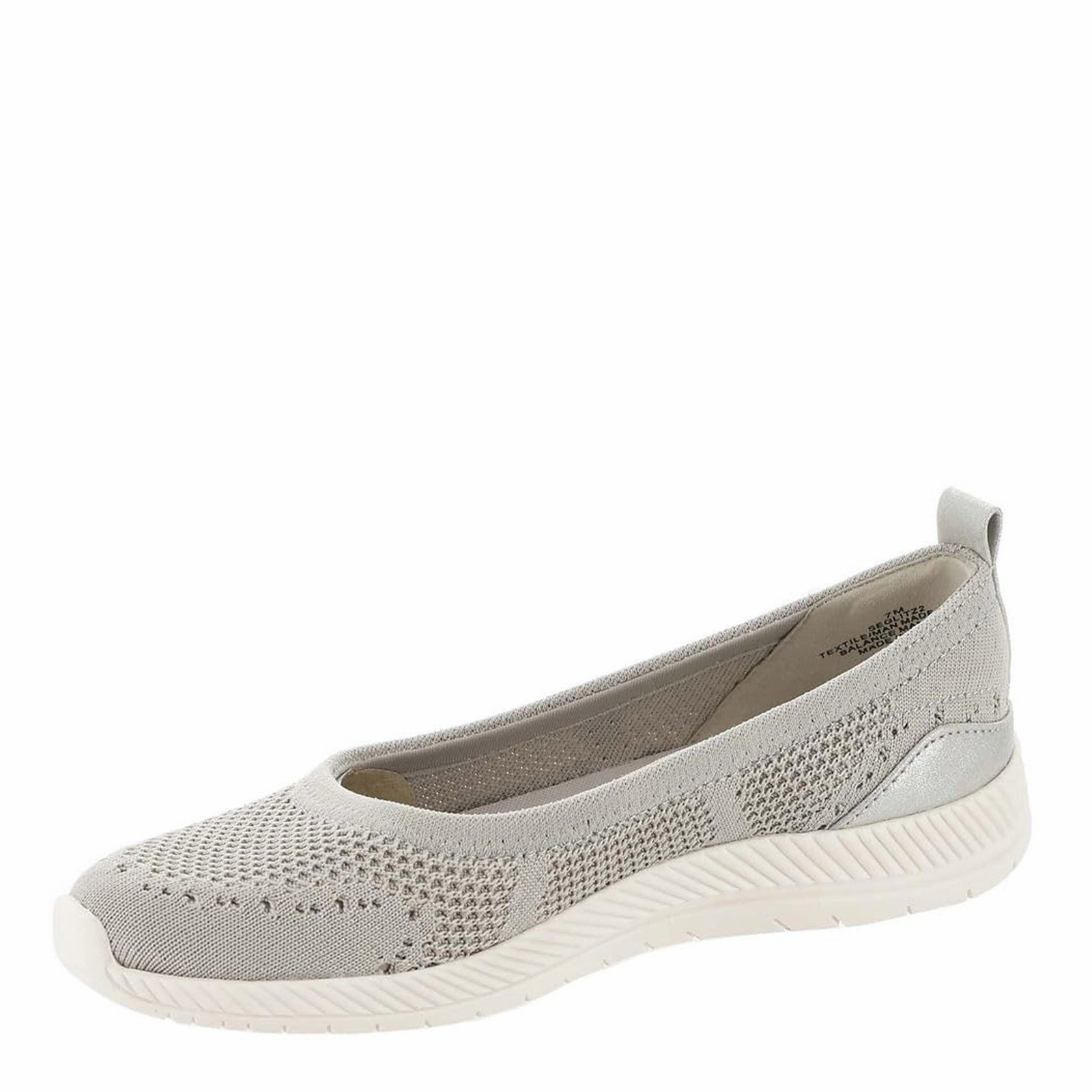 running during sunrise Easy to Carry Women's Easy Spirit, Glitz 2 Slip-On