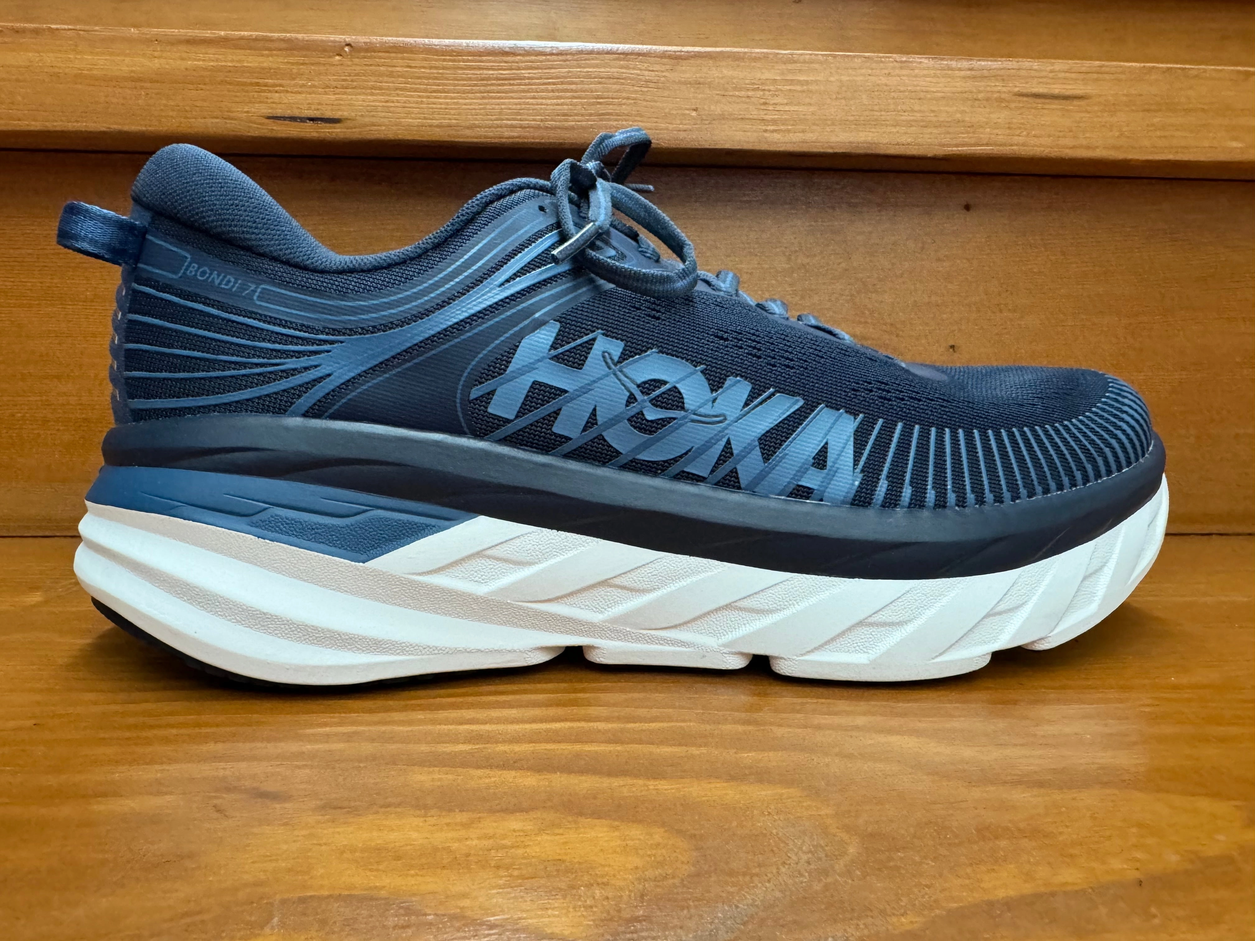 Ventilated Holes Wild Hike Hoka Bondi 7 Outerspace/White 1110518 OTRS & 1110530 OTRS