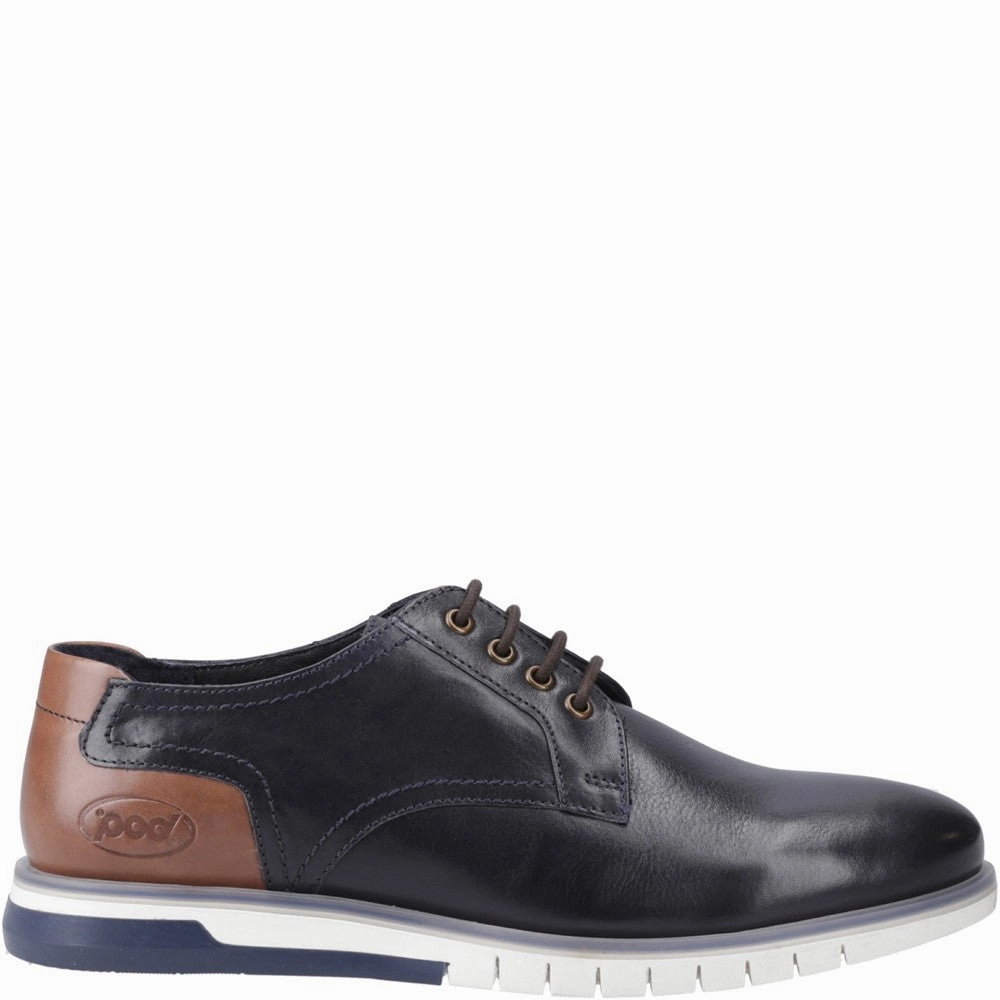 Pod Cillian Oiled Shoes Control Step