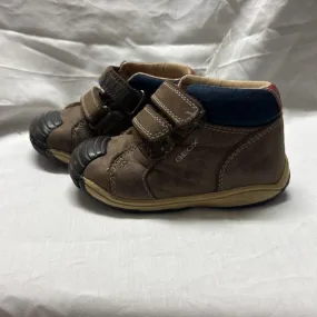 Asics Shoes Tiger Geox Shoes size 6