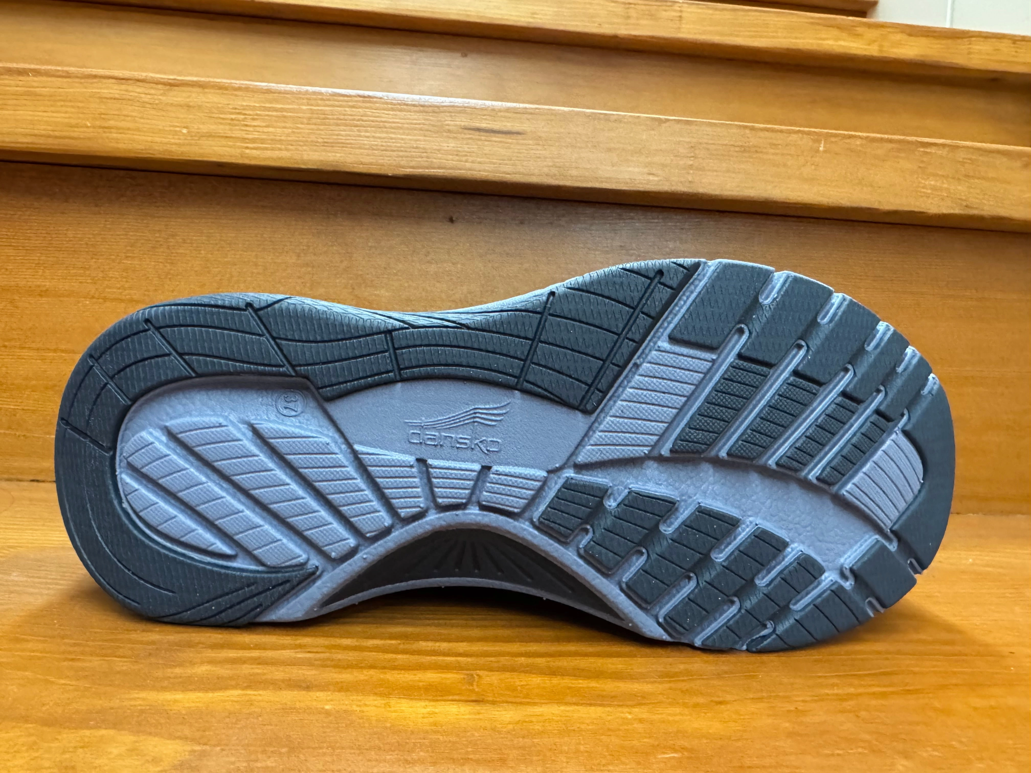 Dansko Poppy Navy Suede forefoot support