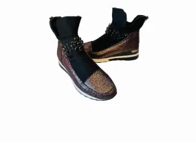 Atalina Rhinestone Two Tone Black/Rose Gold Metallic Slip On Boots Size 10 Field Hockey Turf Shoes Adidas