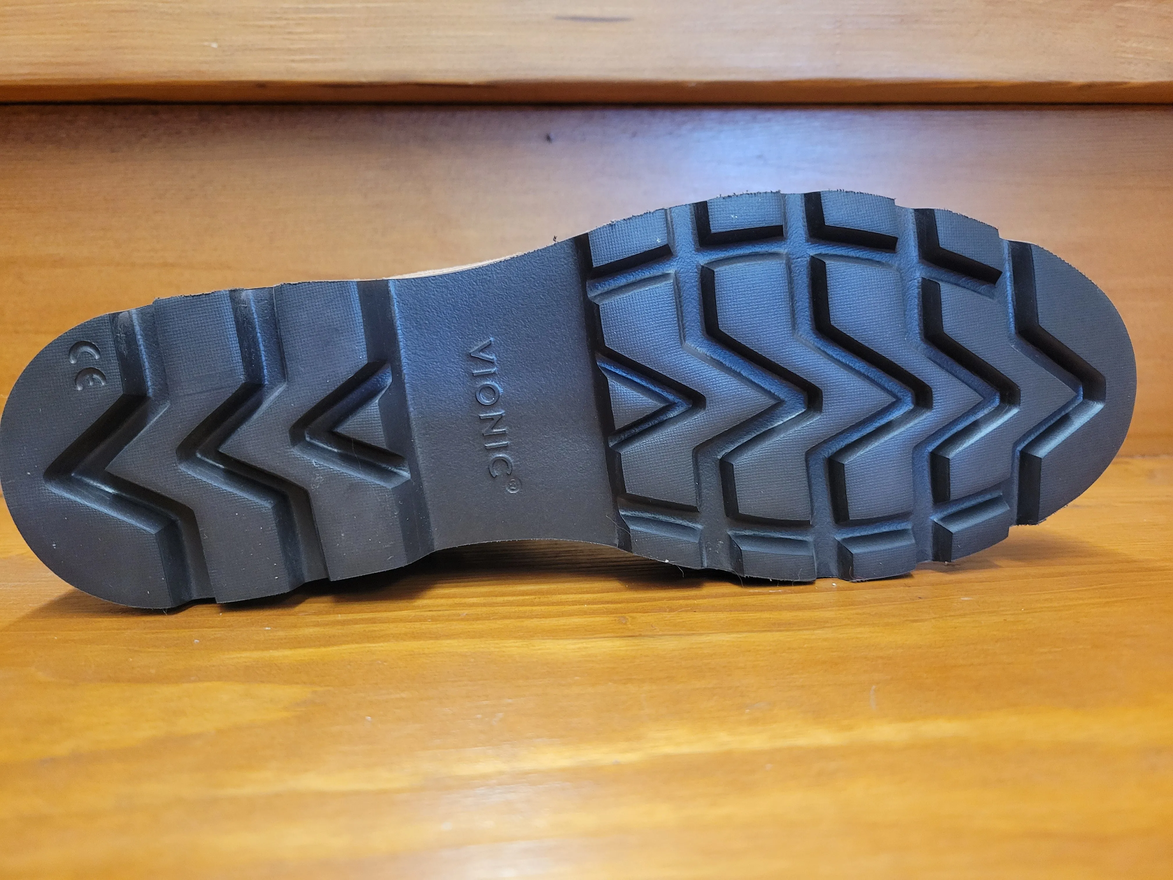 Walkable Fit Vionic Brionie Chelsea Boot Monks Robe Suede