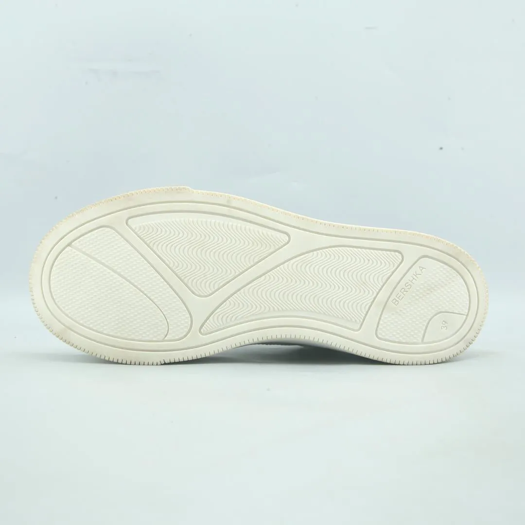 BERSHKA . Jonak Sneakers