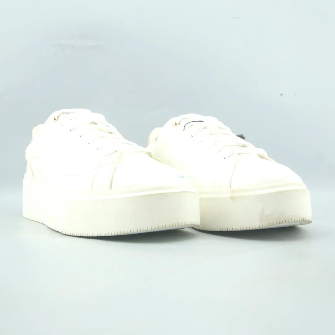 BERSHKA . Sneakers Chunky