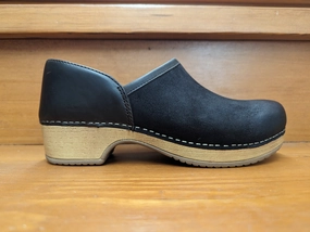 Outfit Boost Compact Style Dansko Brenna Chocolate Burnished