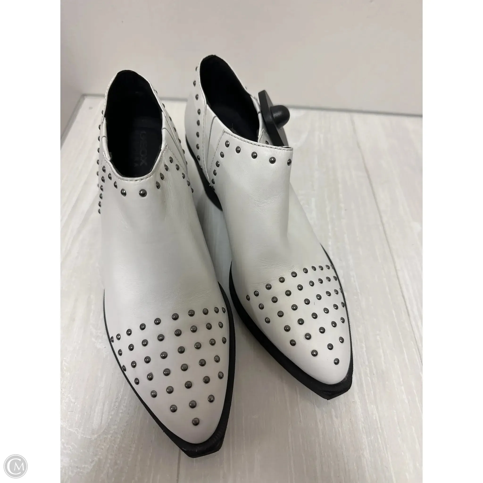 Boots Ankle Heels By Geox Shoes In White, Size: 6 Asics Treadmill Shoes