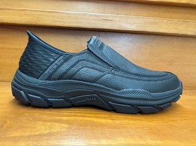 Skecher Slip ins Respected-Elgin Black 204810 BBK Stylish Appearance