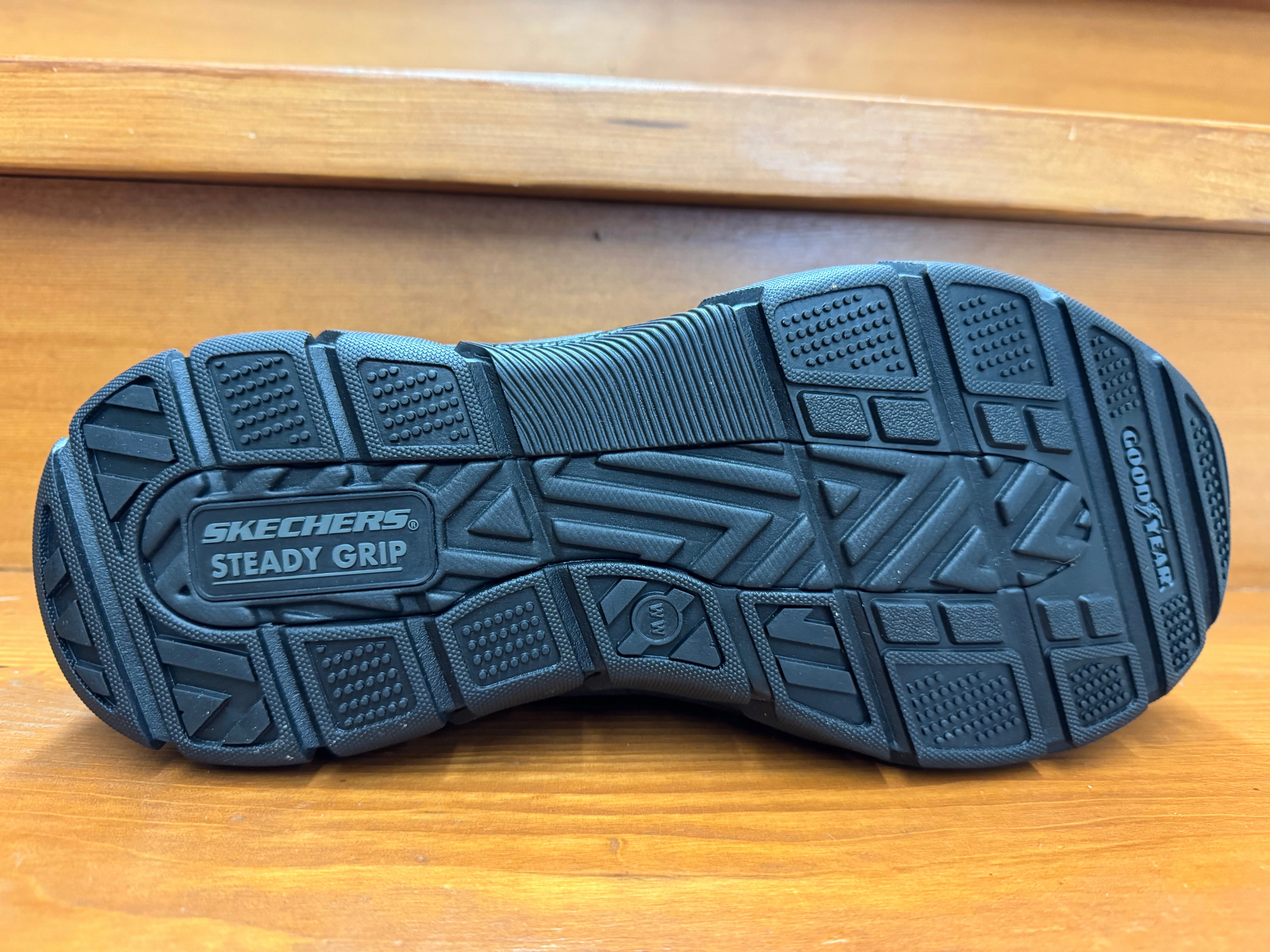 Skecher Slip ins Respected-Elgin Black 204810 BBK Morning Step Strong Hike