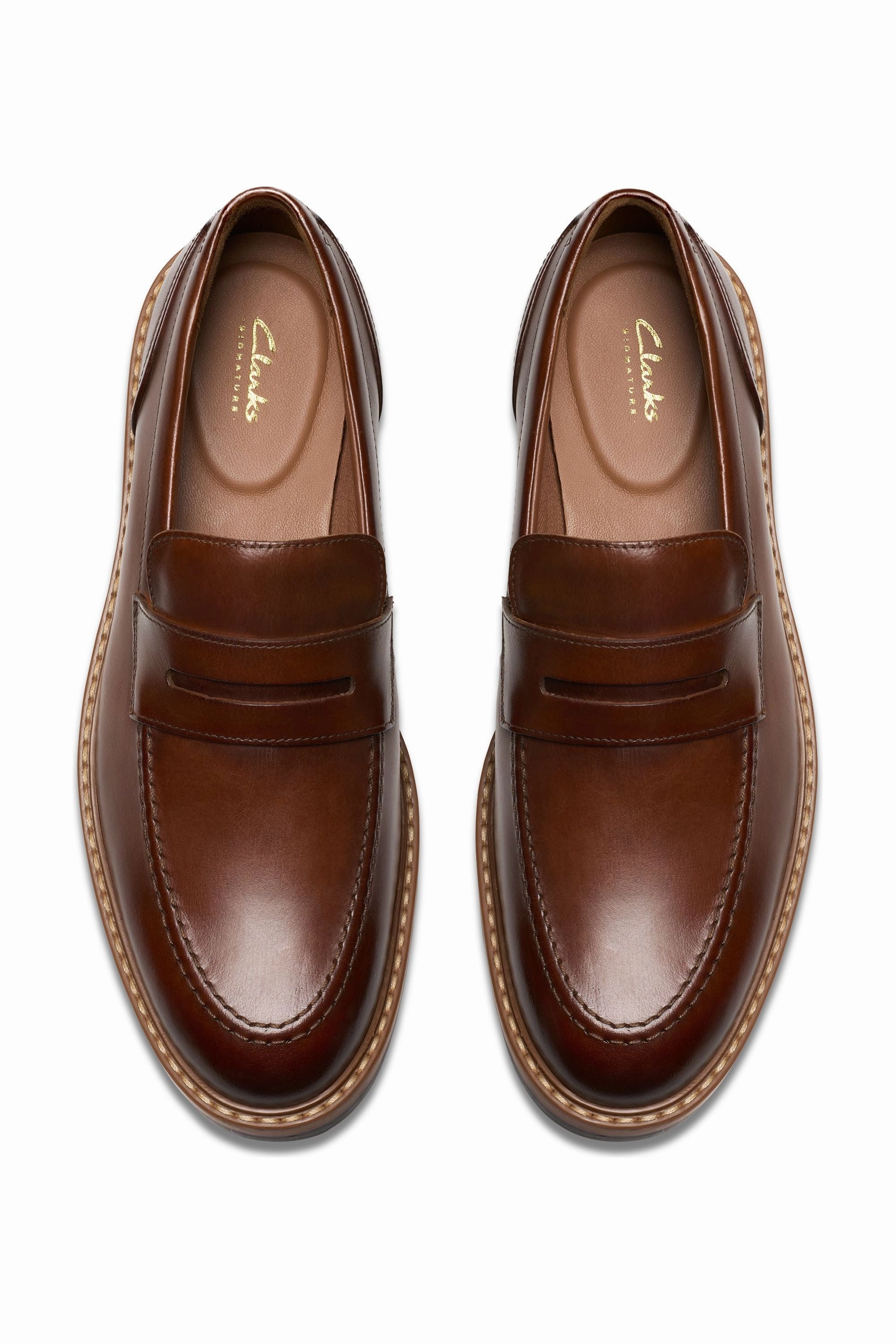 Clarks Aldwin Step in Mid Tan Sweat Free Health Glow