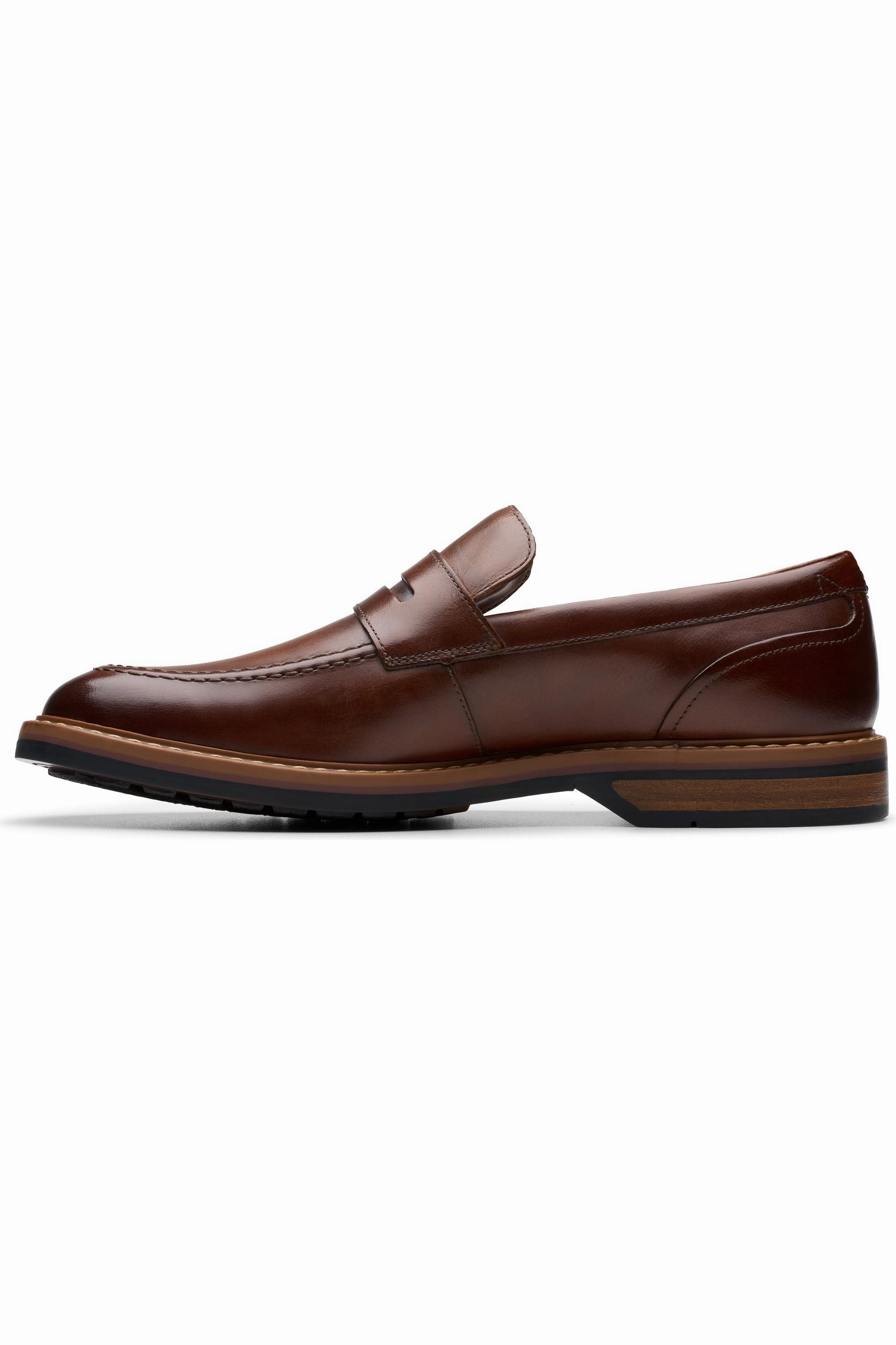 Clarks Aldwin Step in Mid Tan Garden Path Beach Air