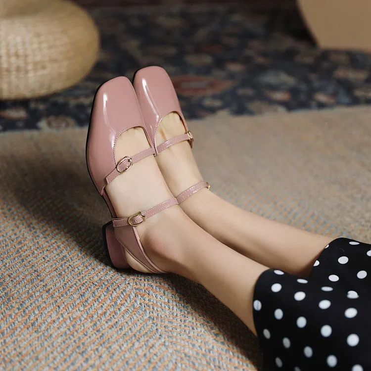 Women's Buckles Belts Sandals Flat Shoes Outfit Ideas