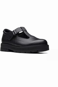 Clarks Prague Brill in Black Leather Walking Essential Footwear