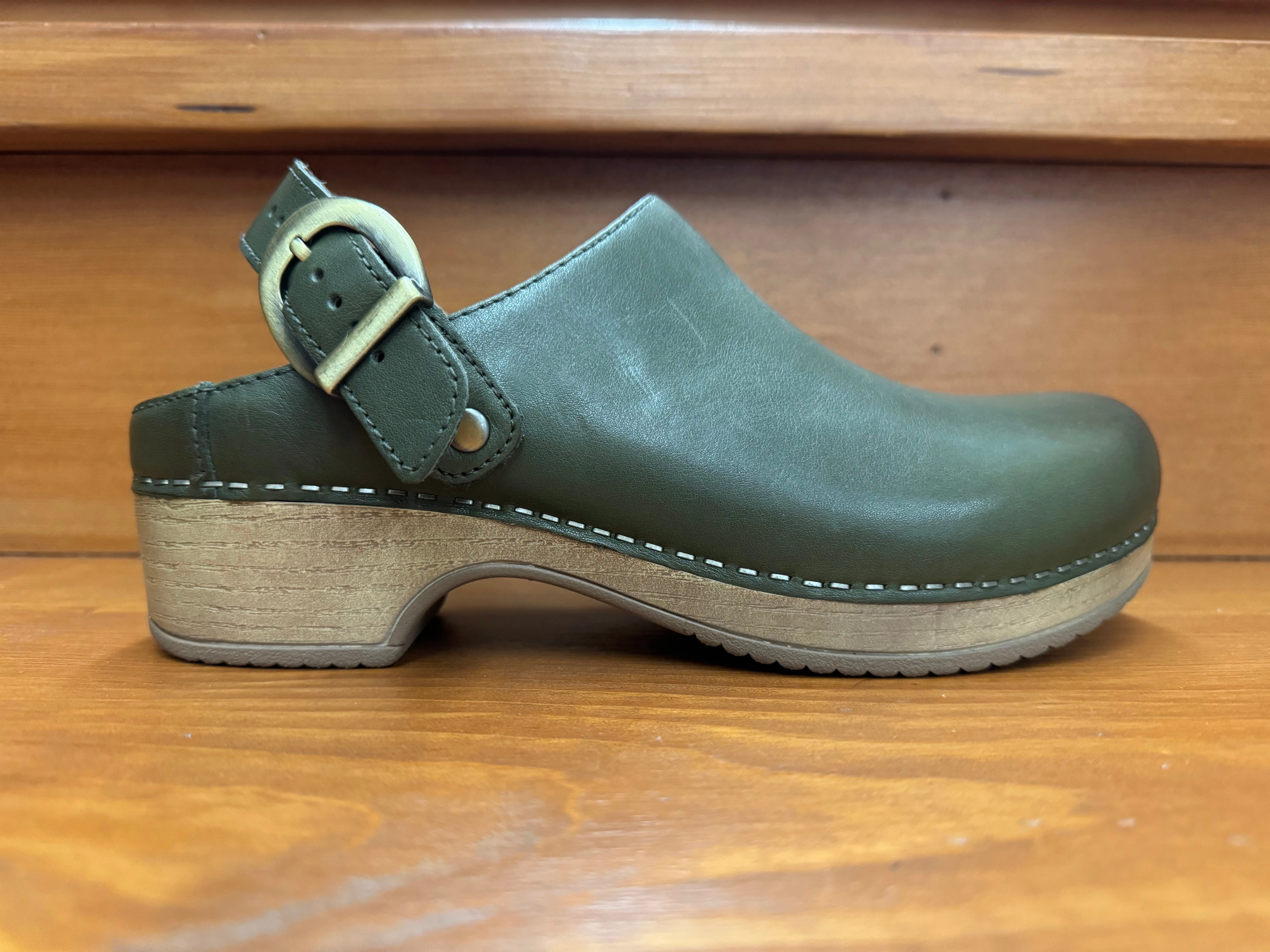 Dansko Baylor Ivy Arch Lift