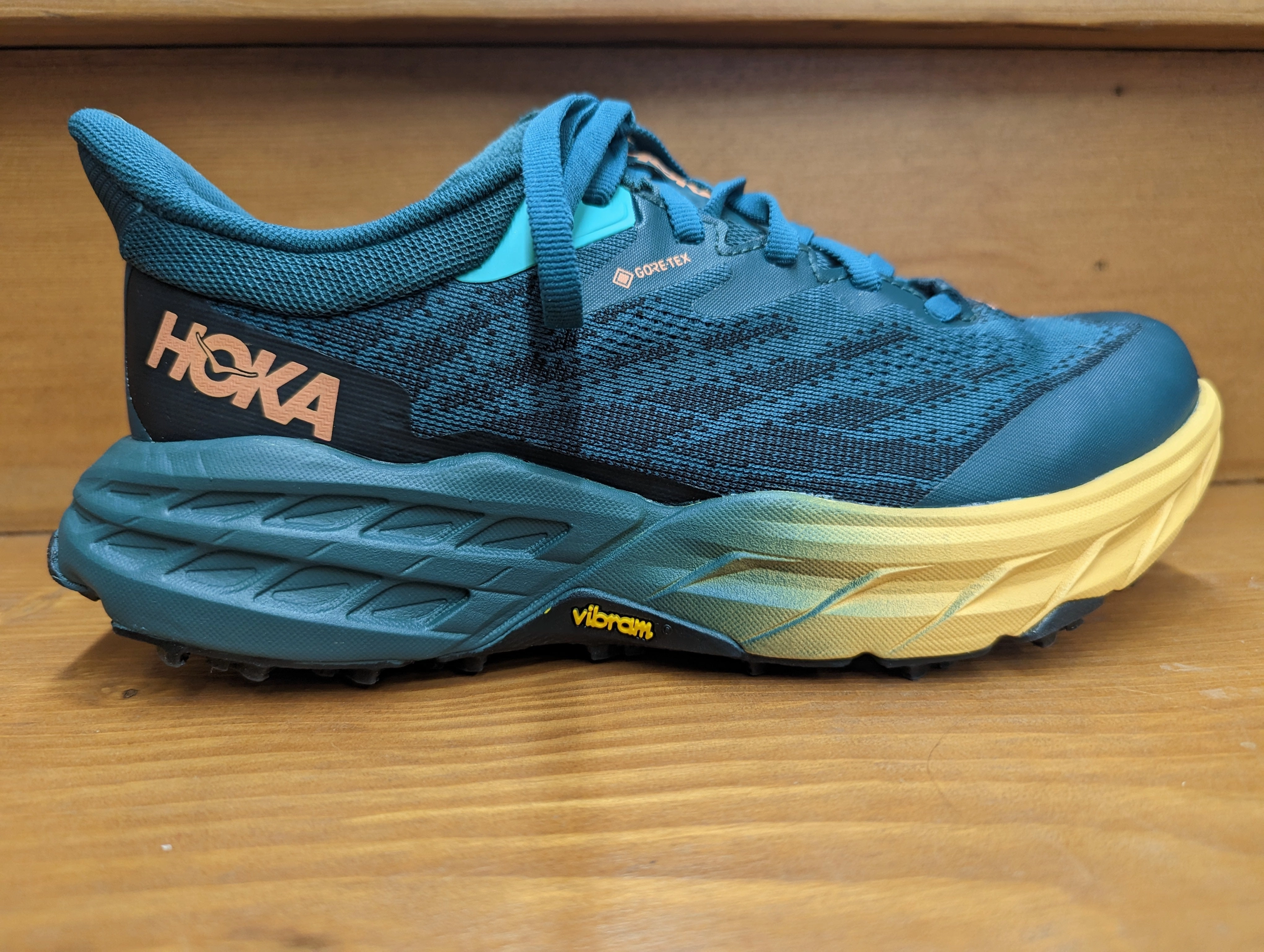 Heel Support Easy Going Hoka Speedgoat 5 GTX Deep Teal/Black 1127913 DTBC