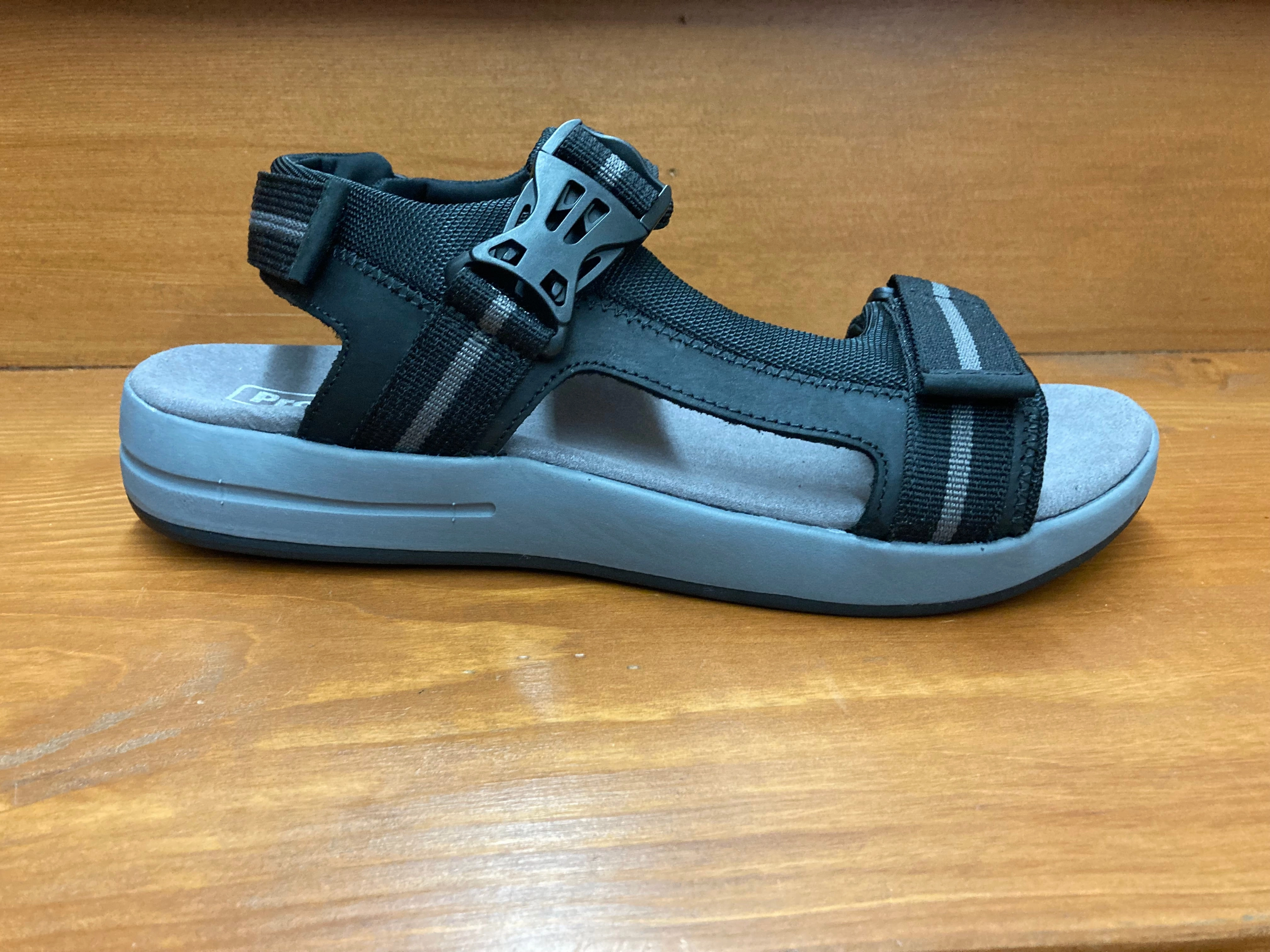 Propet Eli Black MSV031BLK Grab And Go