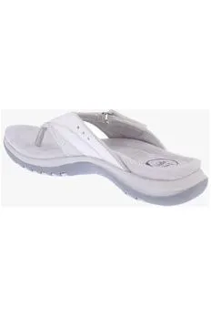 Free Spirit Juliet 2 Toe Post sandal  in White Weekend Plans