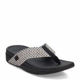 Women's FitFlop, Surfa Sandal Weekend Relaxation Look