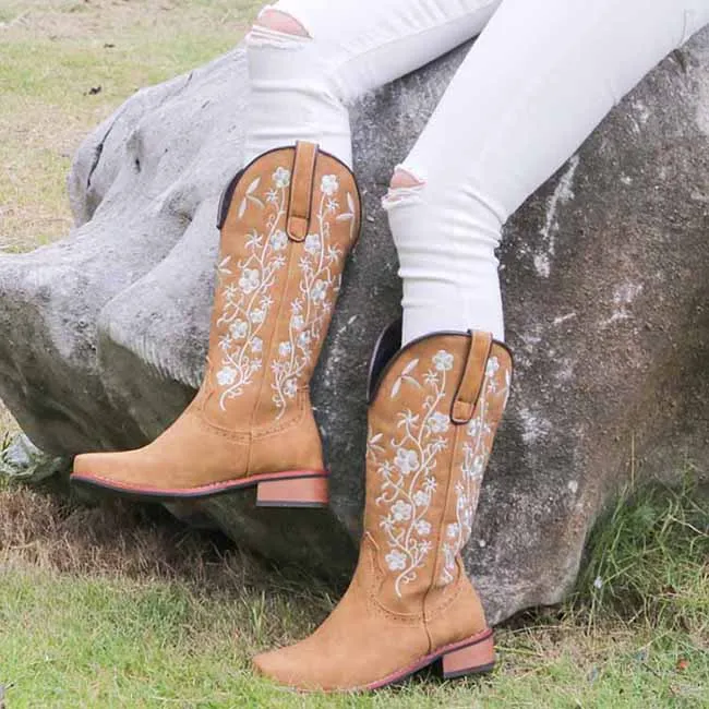 Women's Retro Western Cowboy Boots Embroidered Mid Calf Chunky Boots Best Winter Boots