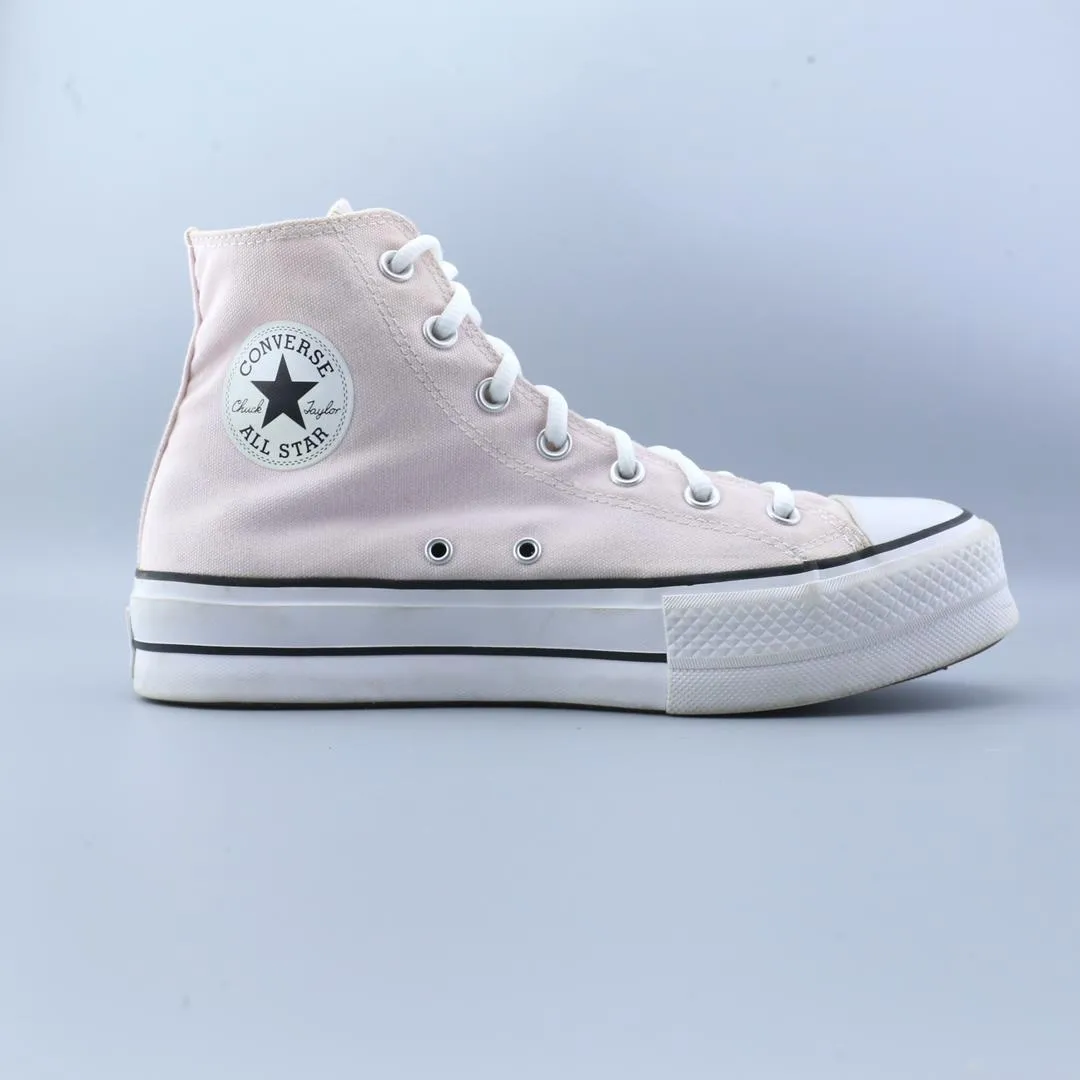 CONVERSE CHUCK TAYLOR ALL STAR Sneakers To Wear With Skinny Jeans