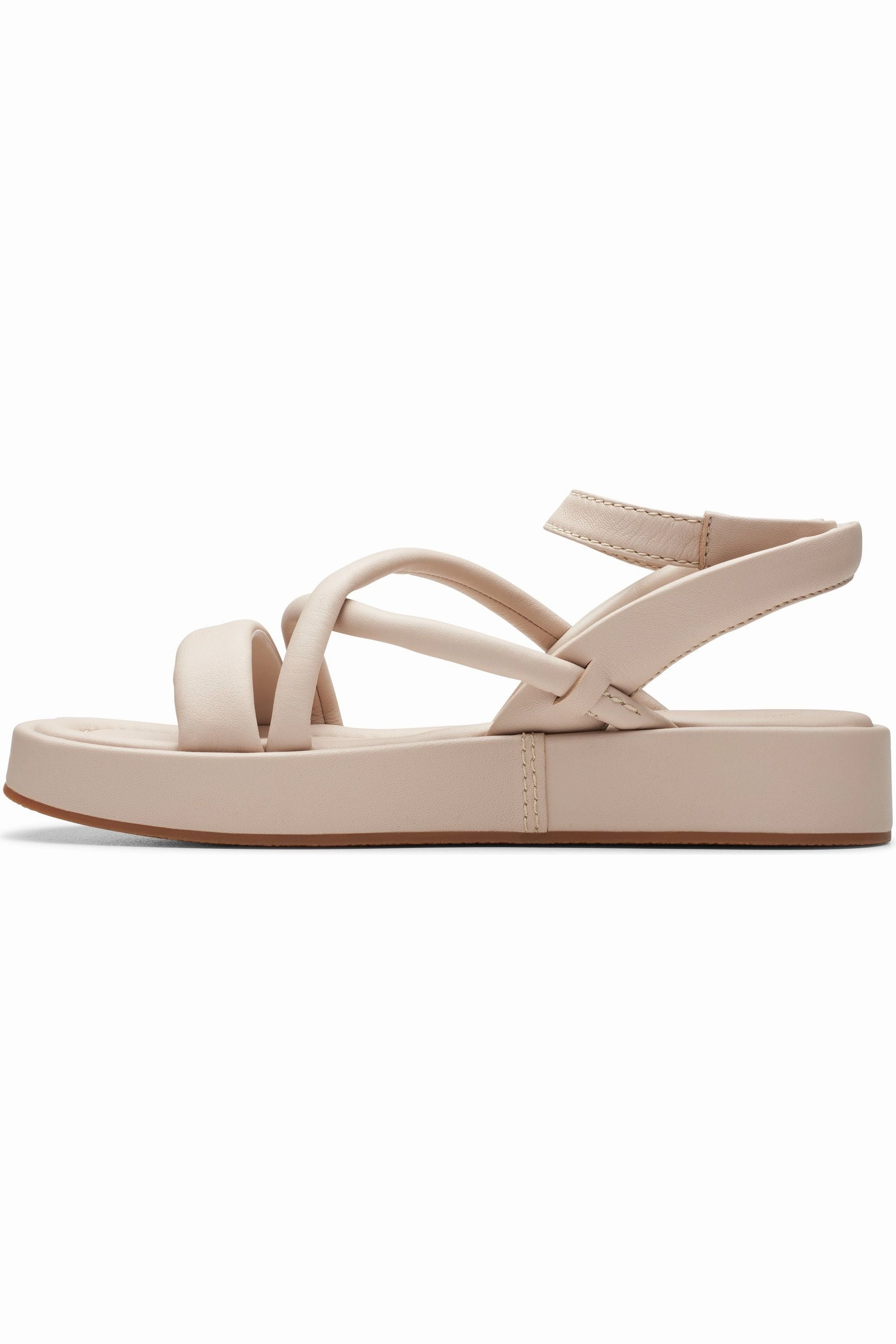 Clarks Alda Cross in Sand leather Smile Walk Bloom Path