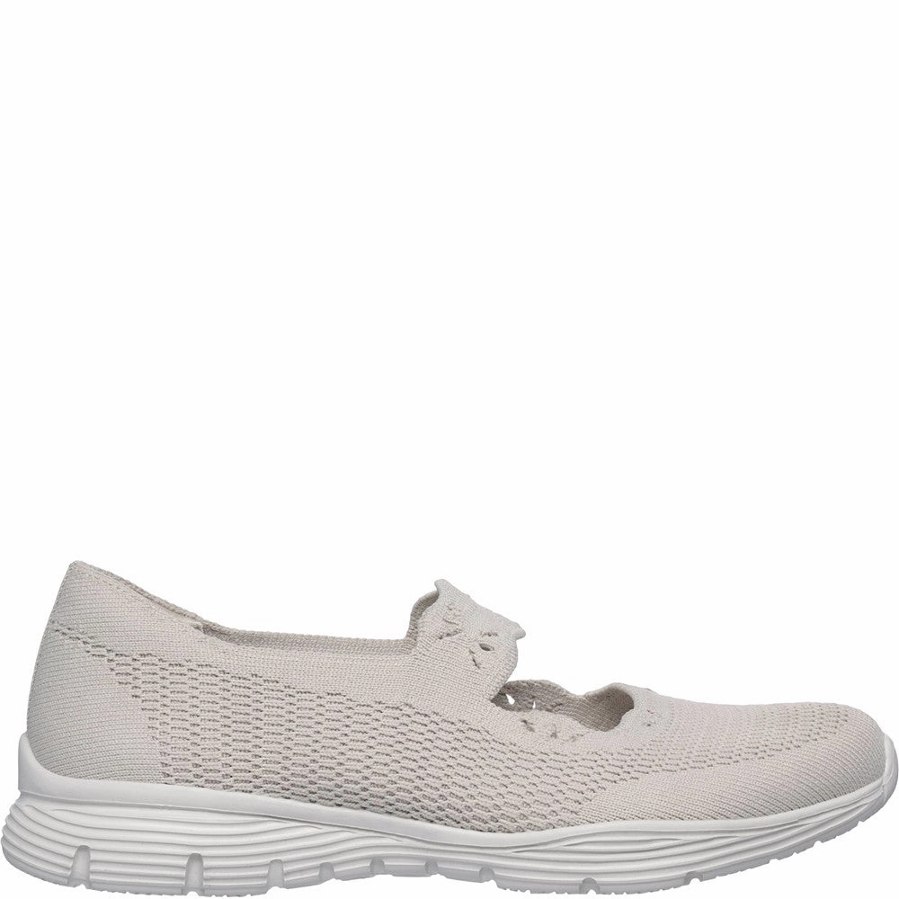 Coffee Walk Skechers Seager Cute N' Coy Shoe