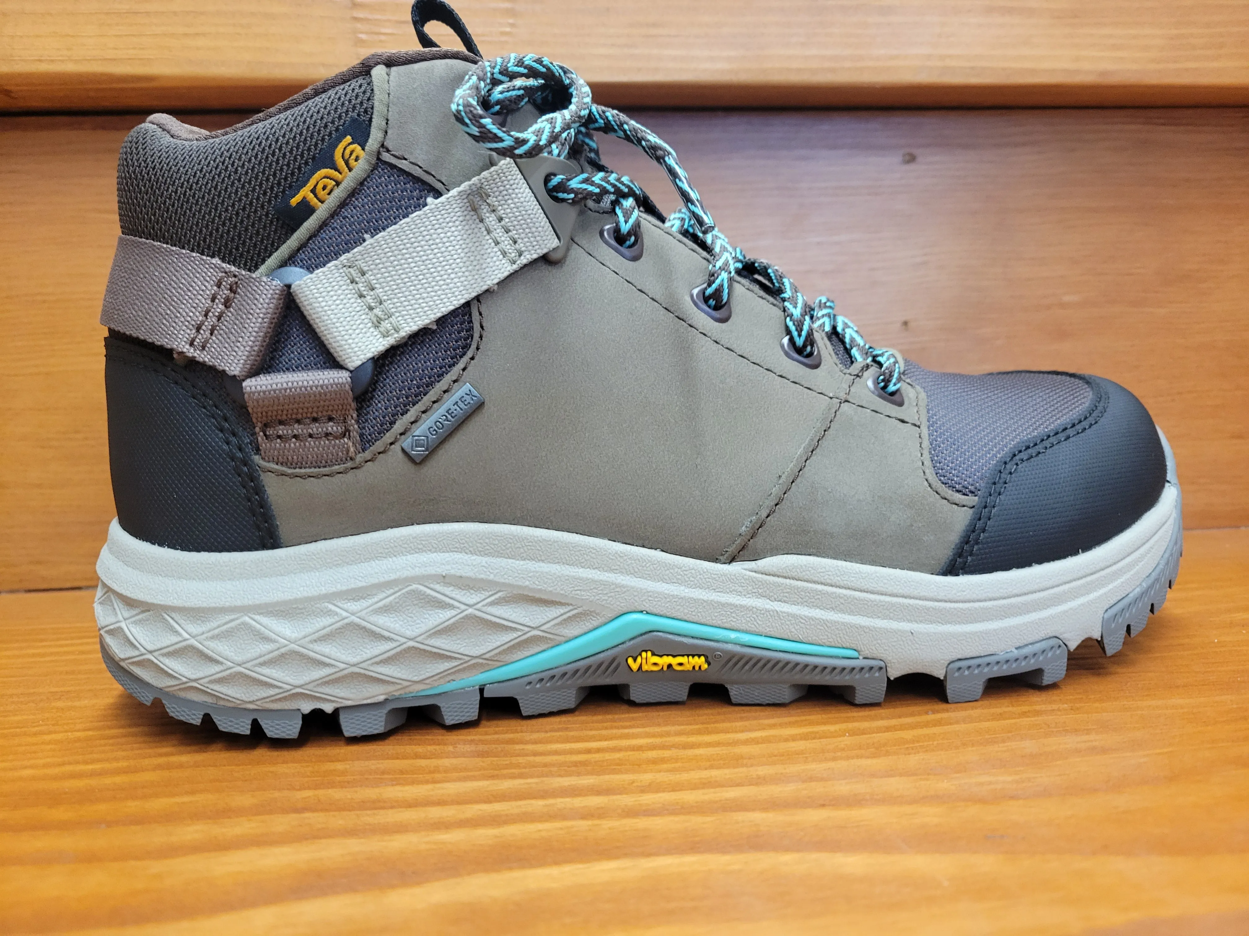 ElasticMaterial forest hike Teva Grandview GTX Chocolate chip 1106832CCHP
