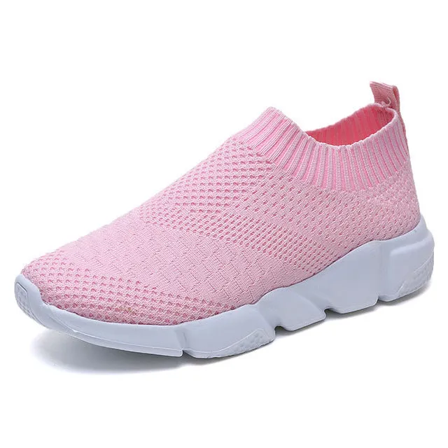 Flat Cleats Shoes Fly Knit Sneakers Breathable Slip On Flat Shoes Soft Bottom For Women