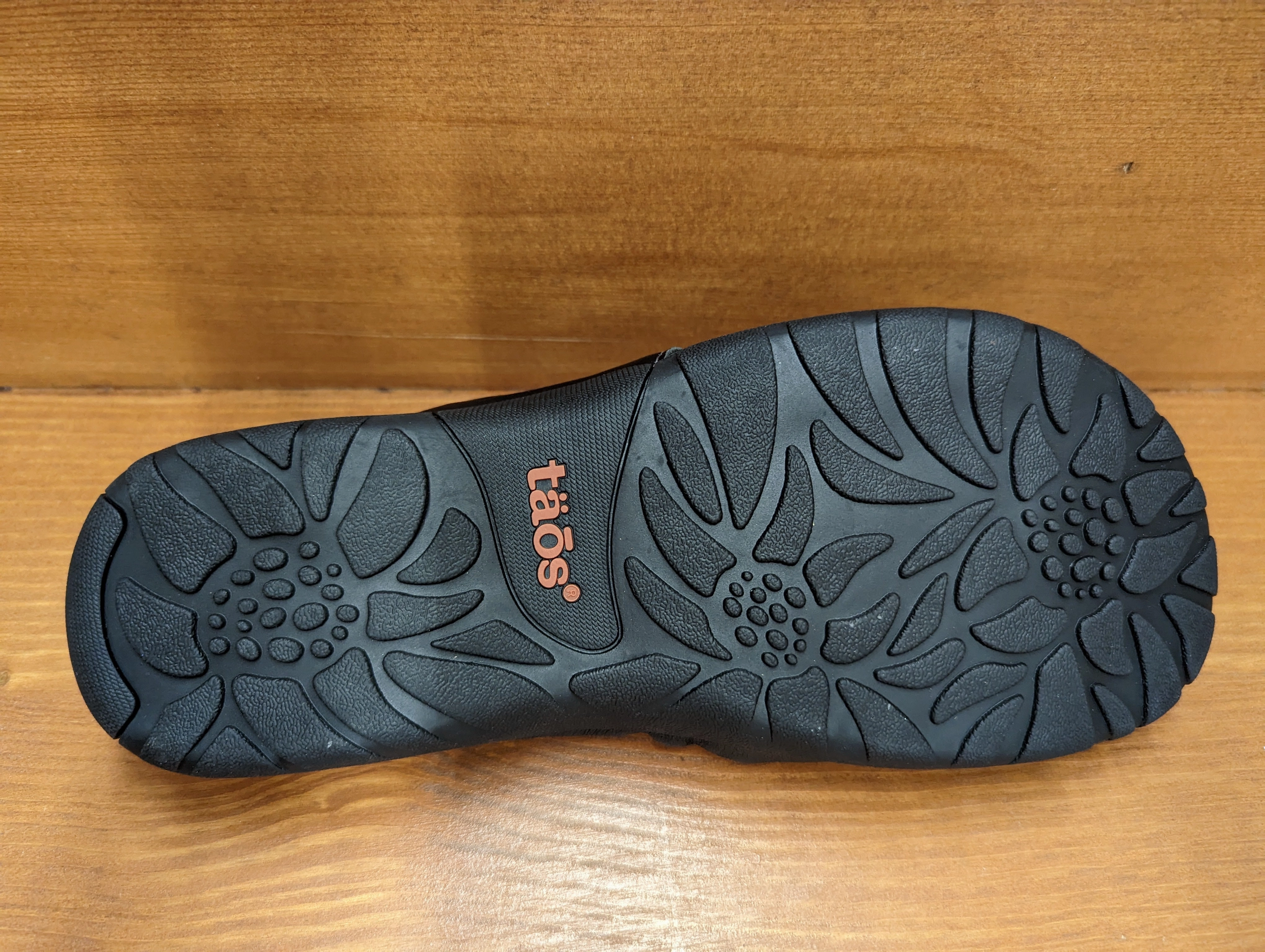 Taos Gift 2 Black leather Easy Days