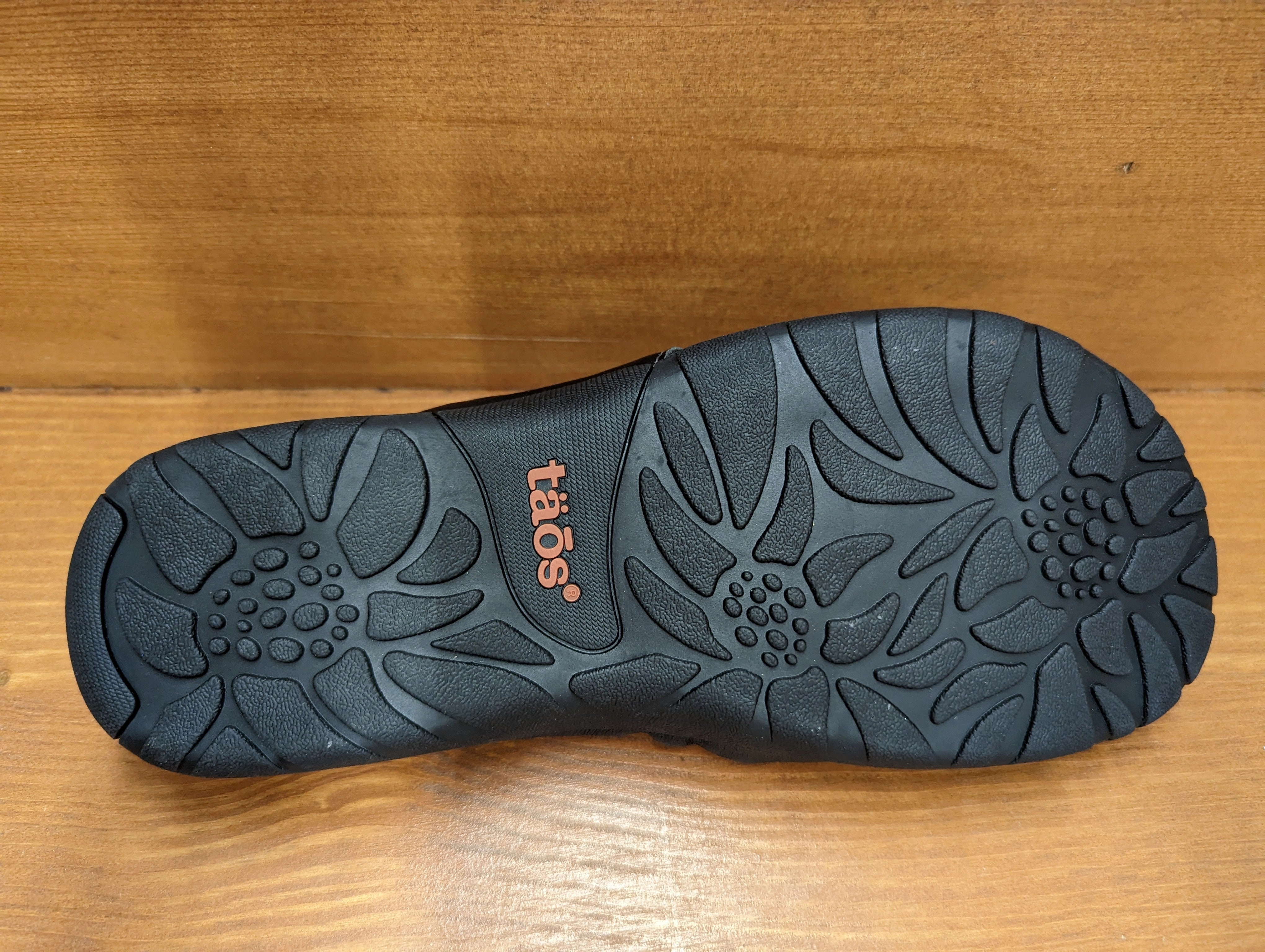 Harbor Run Taos Gift 2 Black leather