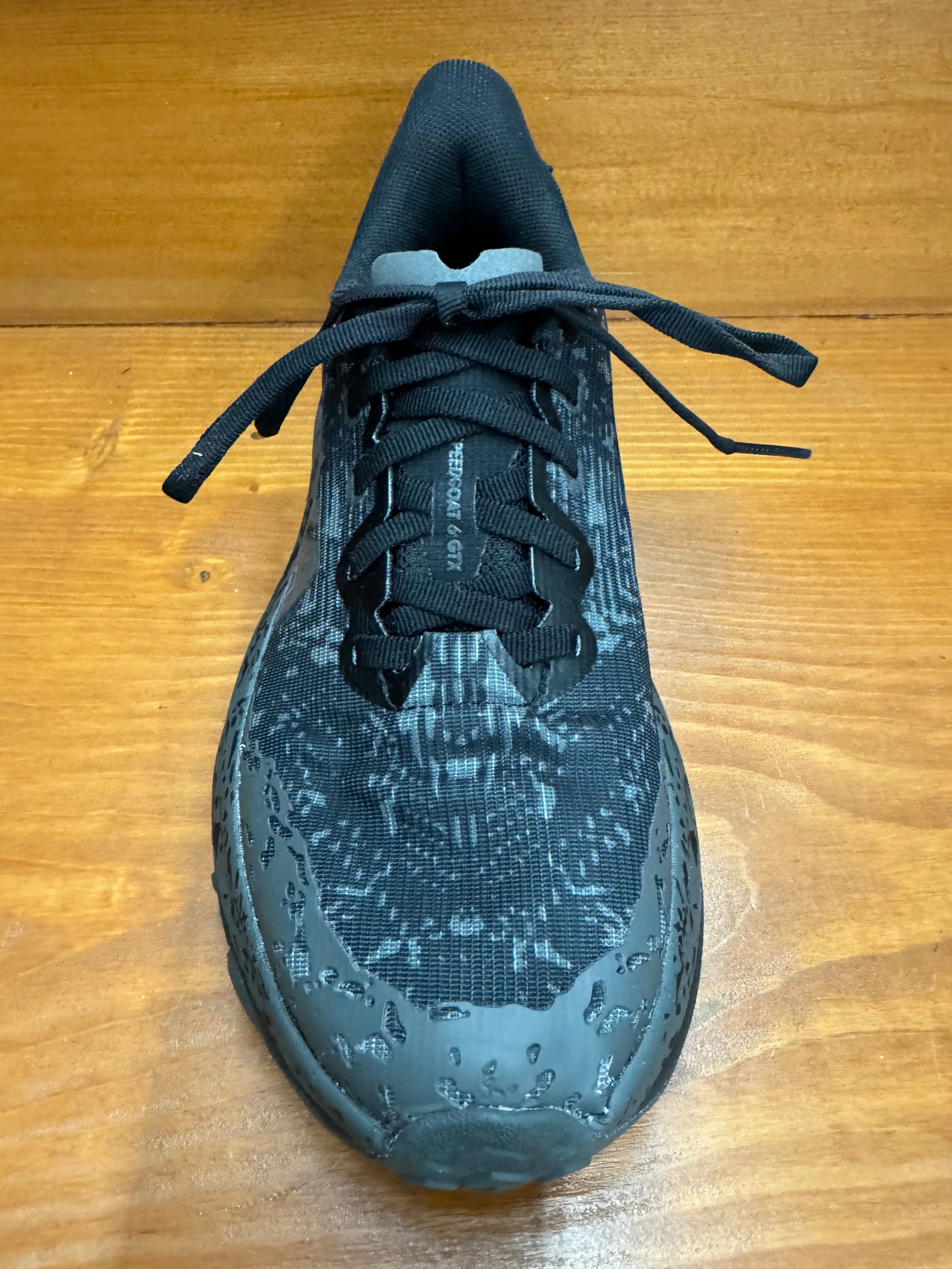 Urban Adventure Hoka Speedgoat 6 GTX Black/Outer Orbit 1155150-BCKT & 1155770-BCKT
