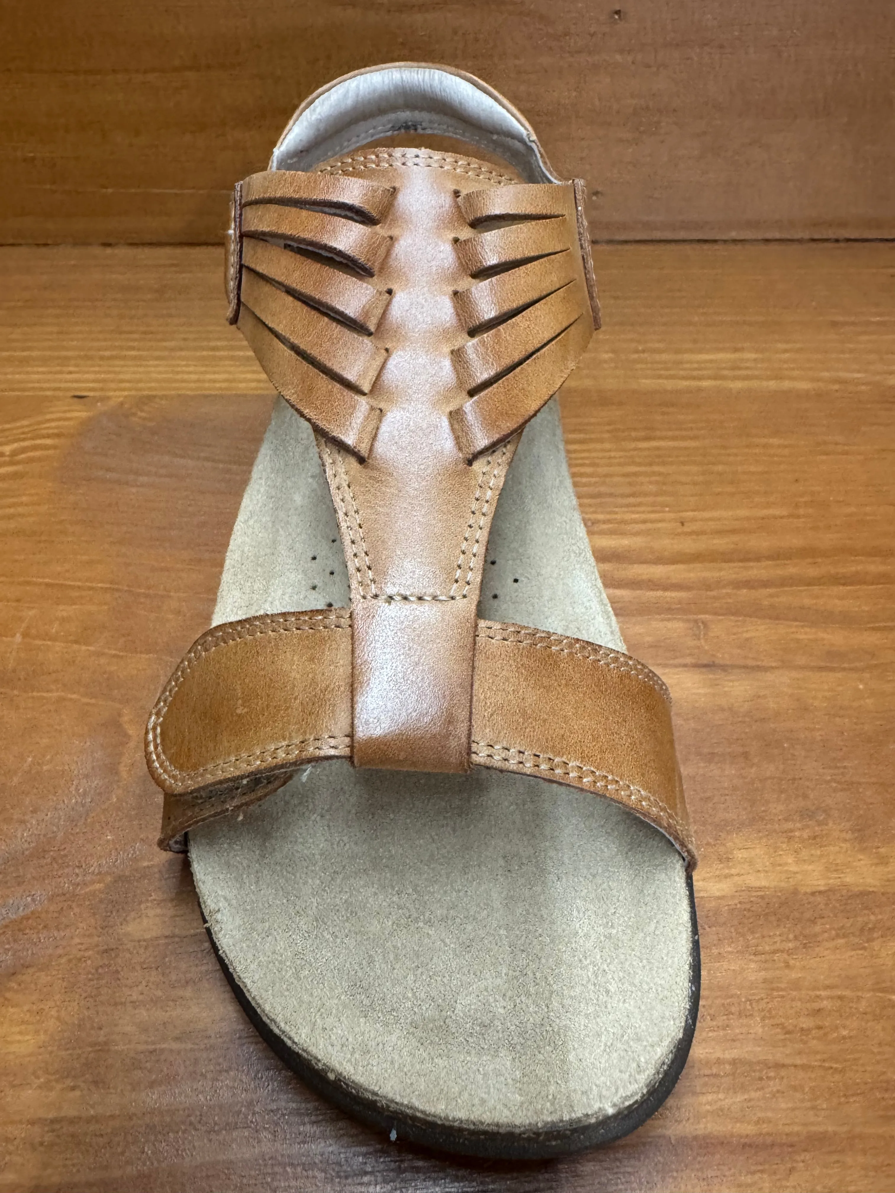 Taos Wonderful Caramel Durable Material Effortless Pair