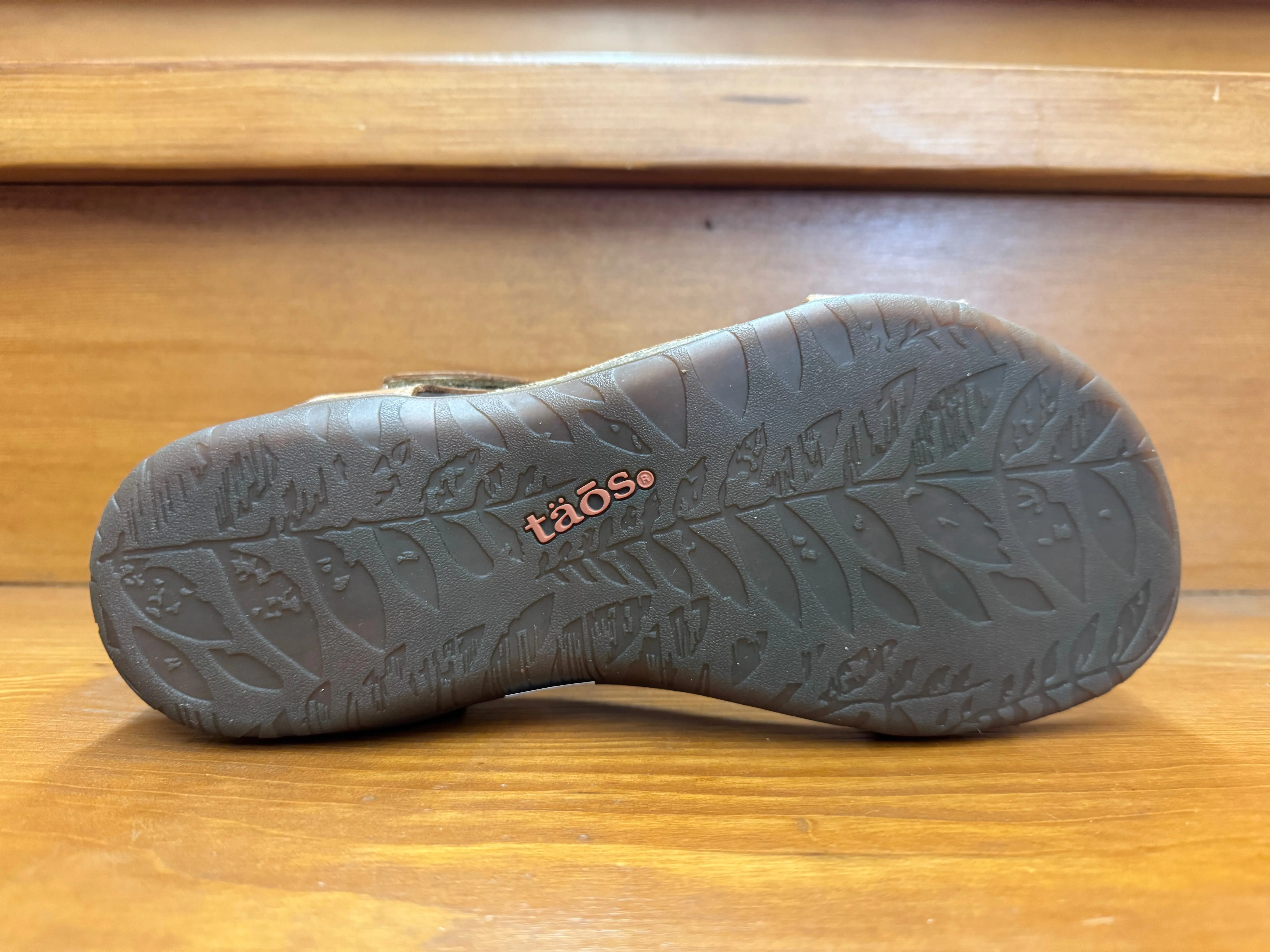 Taos Wonderful Caramel Dark color