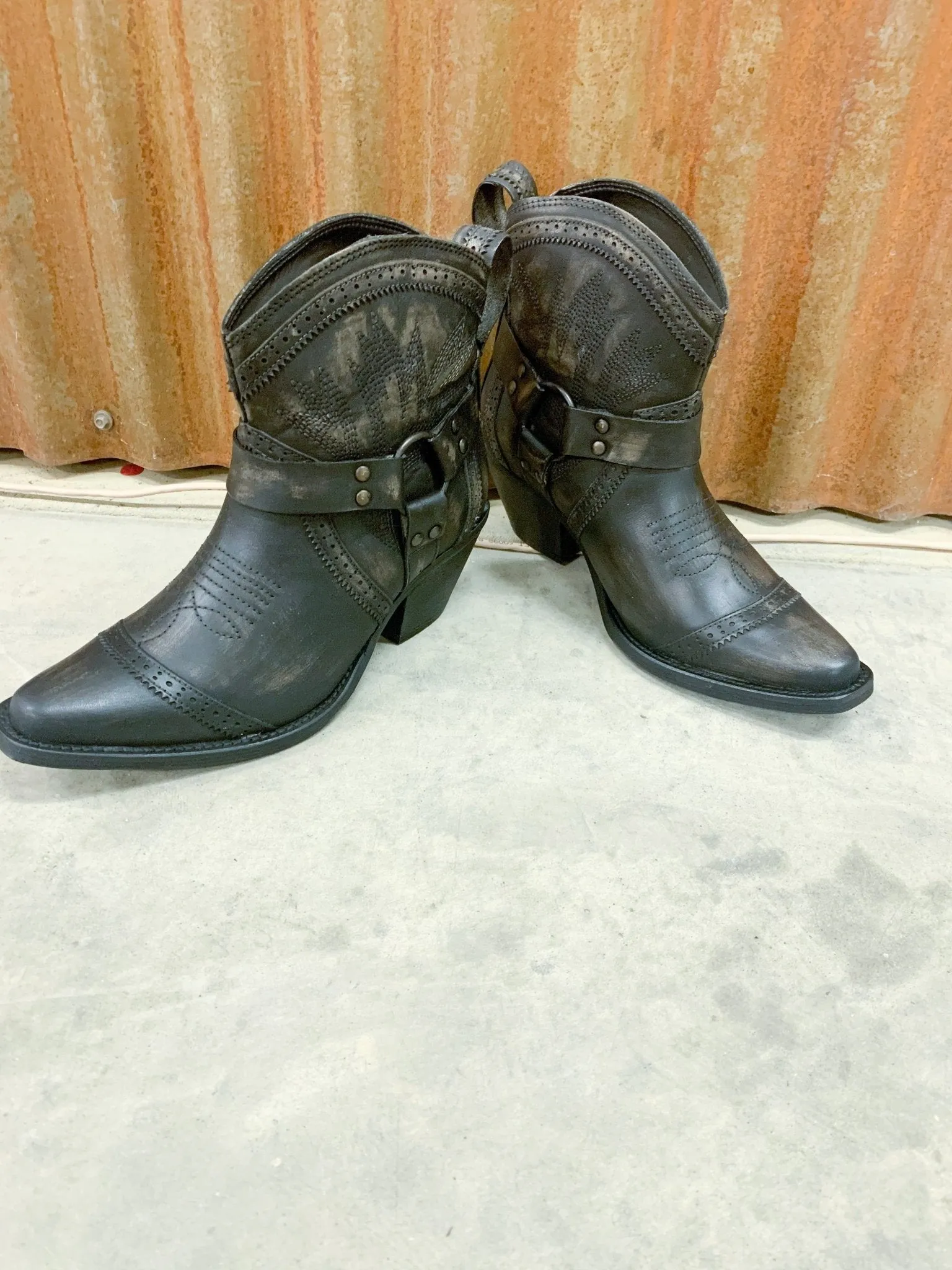 Adidas 360 Golf Shoes Dingo Gummy Bear Booties