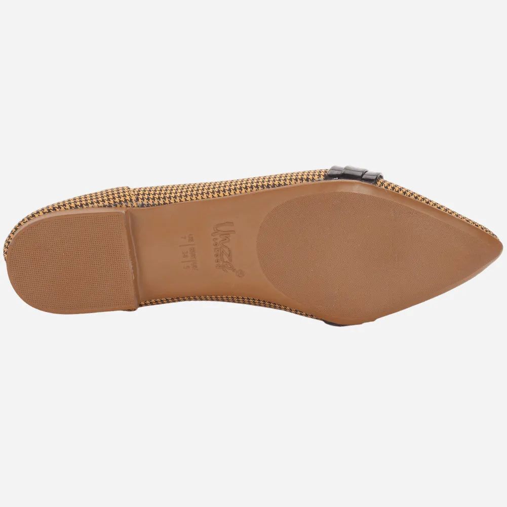 Flat Shoe Box Women's "FERGIE" Pointed Toe Decorated Flat Pumps